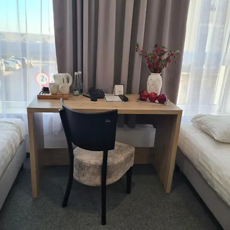 Hotel Czarnieckiego Warka