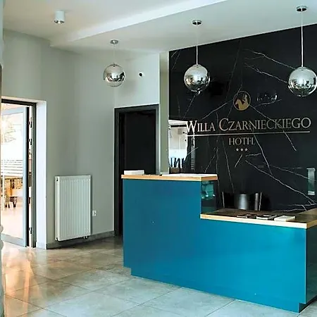 Czarnieckiego Hotell 3*