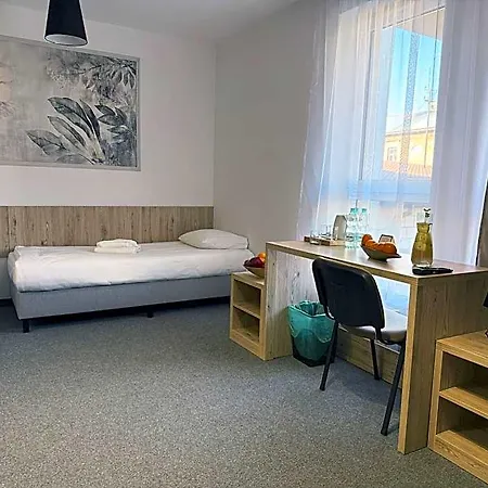 Hotell Czarnieckiego 3*