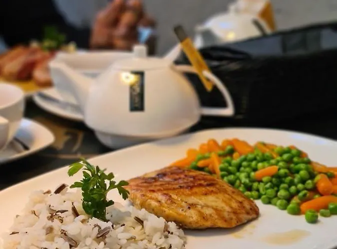 Czarnieckiego 3* Warka