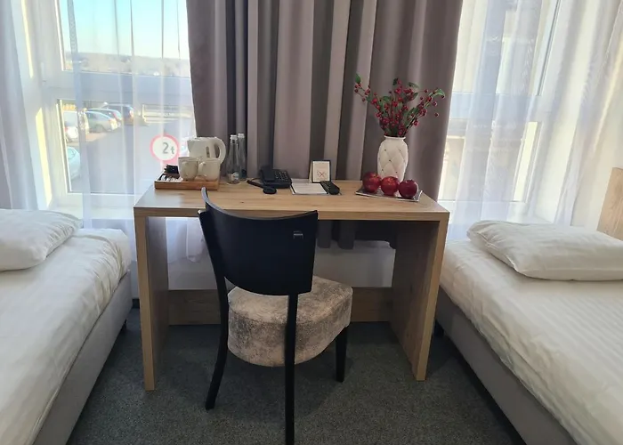 Hotel Czarnieckiego Warka